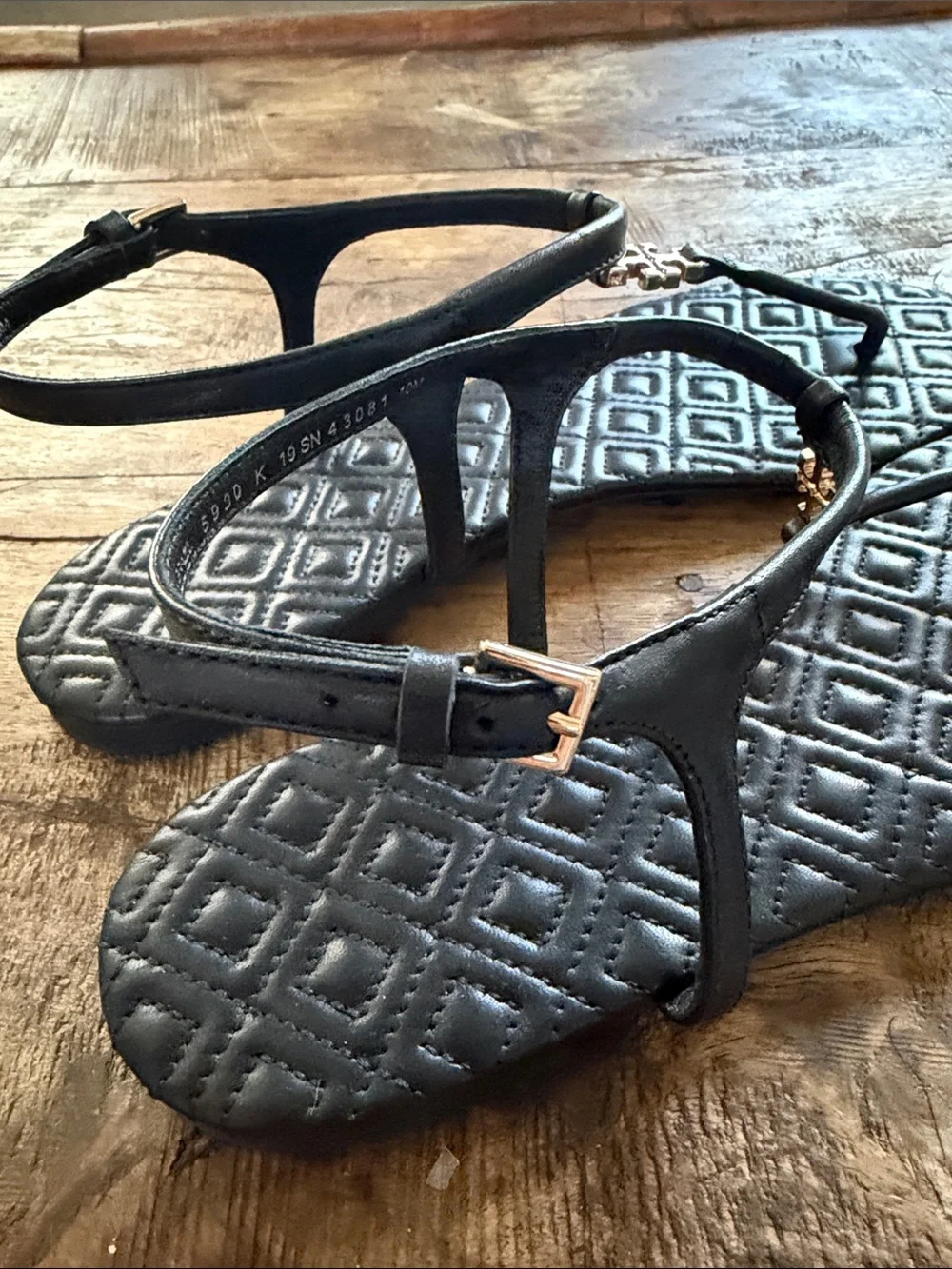 Tory Burch Marion Black Quilted T-Strap Sandals with Gold Logo
